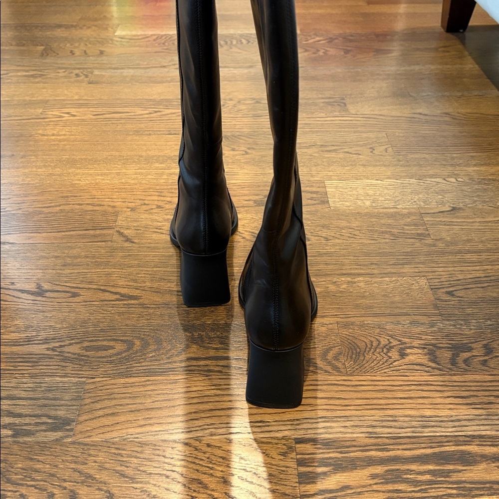 Vagabond Black Heeled Boots - Picture 8 of 14